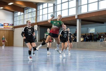Bild 119 - wBJ HSG Kremperheide/Muensterdorf - HSG Joerl-Doppeleiche Vioel : Ergebnis: 34:23